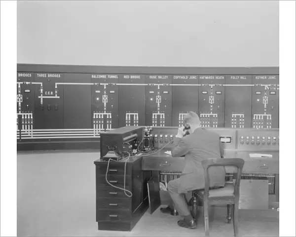 Electrification of the Brighton Line - the control room
