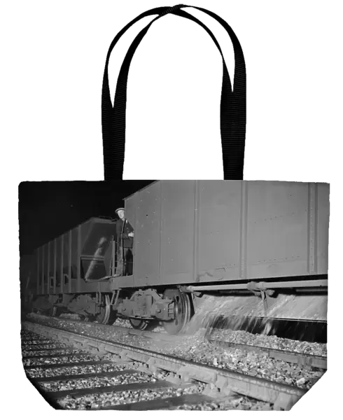 Ballasting the line near Gillingham, 1931