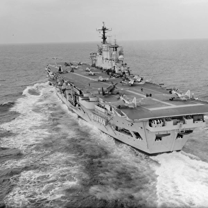 Royal Navy Metal Print Collection: Warships