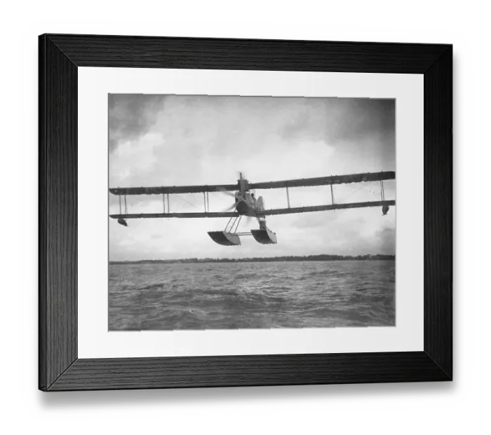 Framed Print : Short 184 of 209 TDS, Lee on Solent, 1918