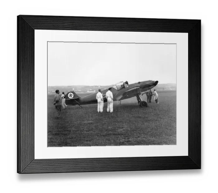 Framed Print : Messerschmitt Bf 109b Framed Print : Messerschmitt Bf 109b