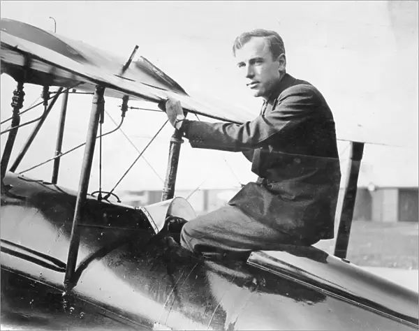Jim Mollison was a record breaking pilot