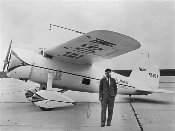 Wiley Post with the Lockheed Vega Winnie May