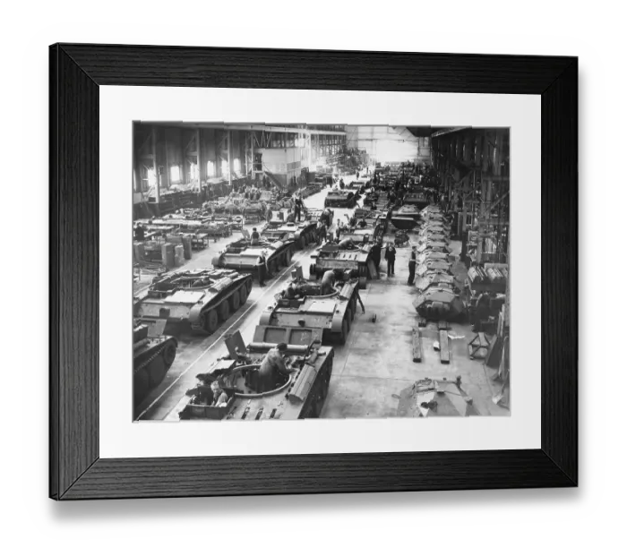Framed Print : Tank production, World War Two Framed Print : Tank production, World War Two