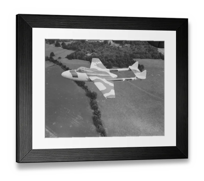 Framed Print : de Havilland Vampire NF. 10