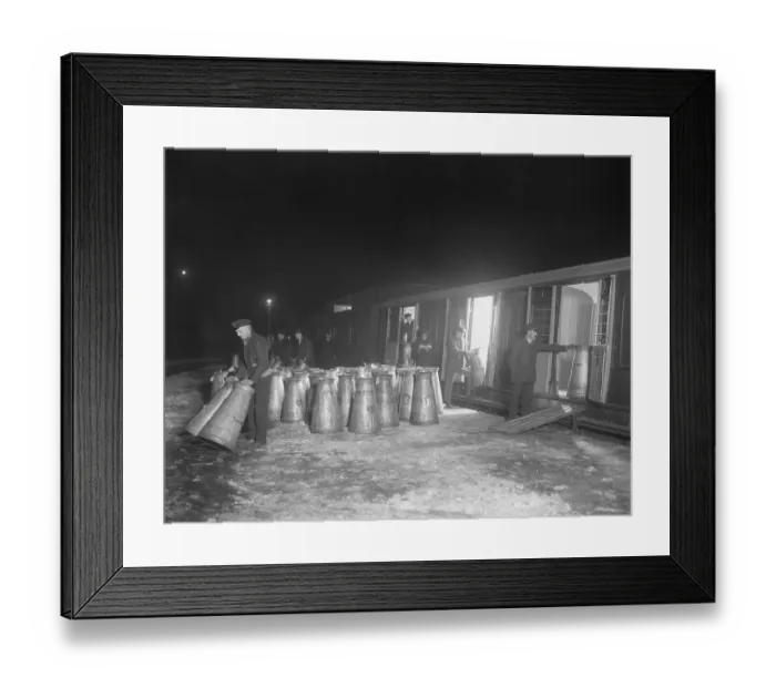 Framed Print : Milk traffic at Clapham Junction, 1926 Framed Print : Milk traffic at Clapham Junction, 1926