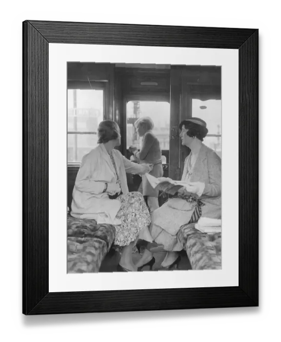 Framed Print : Waiting to set off