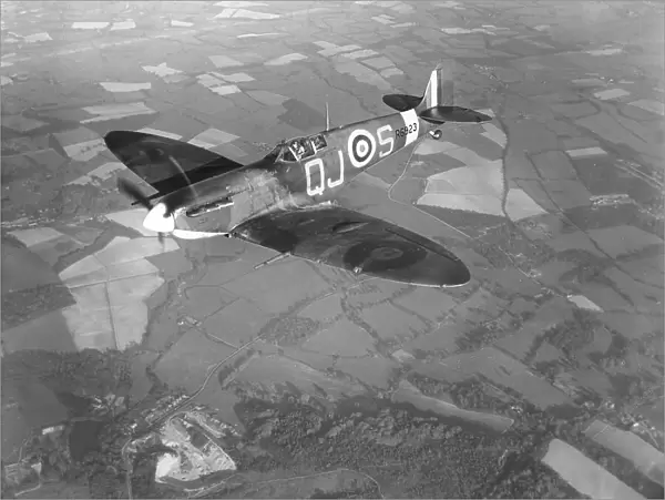 Spitfire VB of 92 Sqn