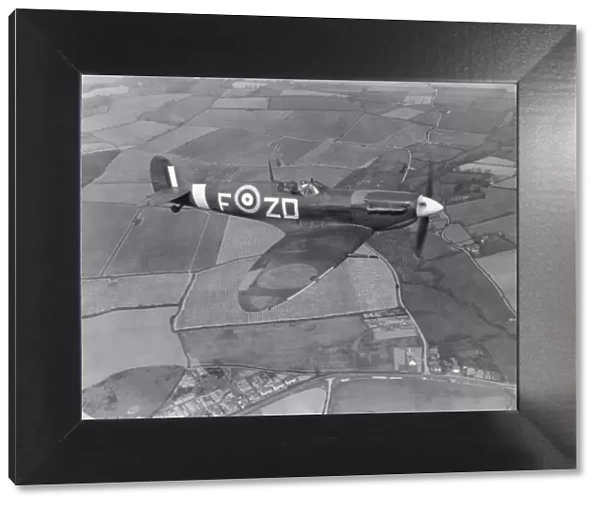 Spitfire VB of 222 Sqn