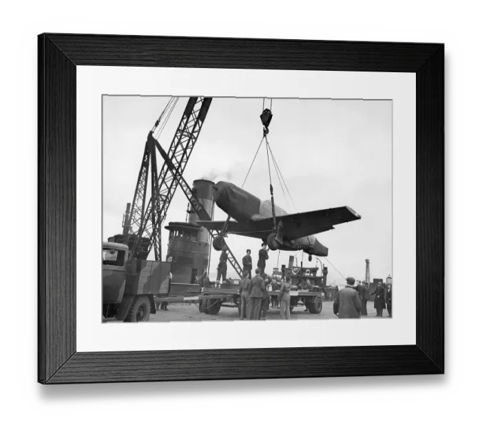 Framed Print : Unloading Mustangs in Liverpool