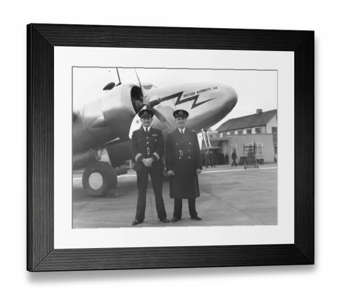 Framed Print : Cdre V. E. Flowerday and Cdre E. G. L. Robinson Framed Print : Cdre V. E. Flowerday and Cdre E. G. L. Robinson