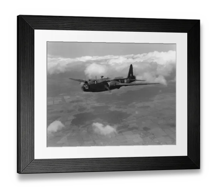 Framed Print : Vickers Wellington III Framed Print : Vickers Wellington III