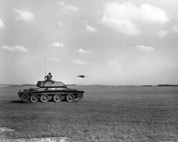 A13 Covenanter tank; the crew watching a Curtiss Tomahawk, 1942