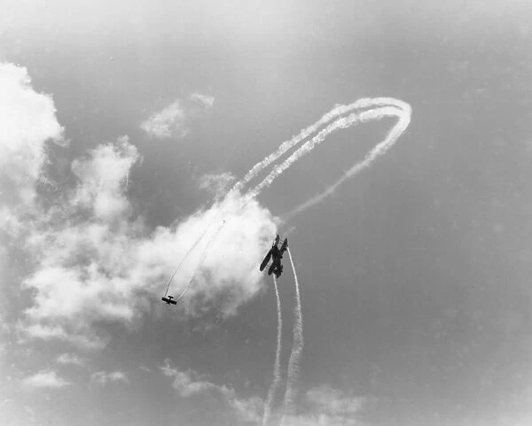 Gloster Gauntlet smoke aerobatics