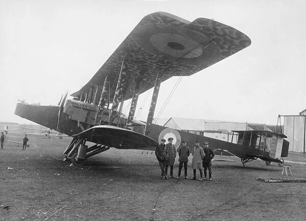 Handley Page O / 100 night bomber of 216 Squadron