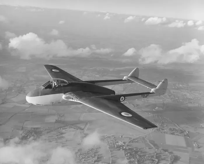 Framed Print : De Havilland Sea Vampire F. 20 Framed Print : De Havilland Sea Vampire F. 20