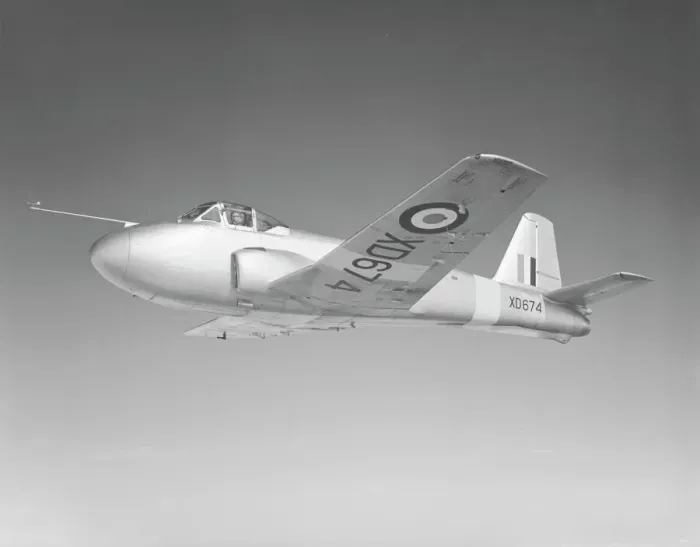 Framed Print : Hunting Percival Jet Provost T. 1 Framed Print : Hunting Percival Jet Provost T. 1