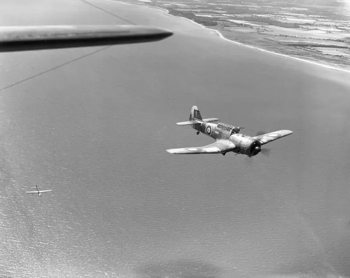 Framed Print : Miles Martinet TT. 1 towing a Winged Target