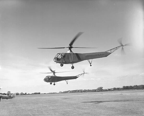 Sikorsky Hoverfly I helicopters at RNAS Lee-on-Solent air display, 25 June 1947