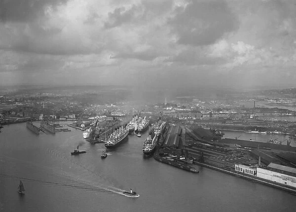 Southampton Docks, 5 November 1931