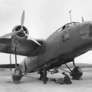 Handley Page Harrow prototype