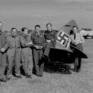 Pilots of 5 and 17 Squadron who flew Spitfires painted to represent Me109s at RAF Display, Farnborough