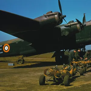 Re-arming a Short Stirling