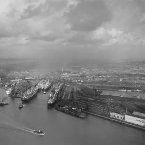 Southampton Docks, 5 November 1931