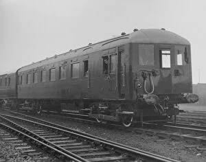 Travel Gallery: Brighton electric experimental train, 17 November 1931