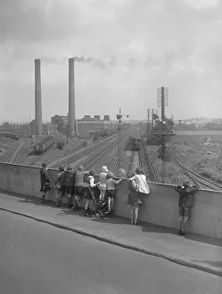 Railways Gallery: Durnsford Road Bridge