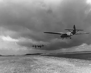 Royal Air Force Collection: Handley Page Halifax V towing Airspeed Horsa