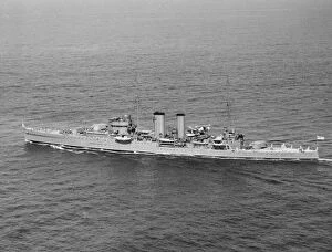 Images Dated 25th September 2009: HMS Exeter, May 1933
