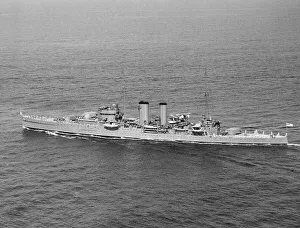 Images Dated 25th September 2009: HMS Exeter, May 1933