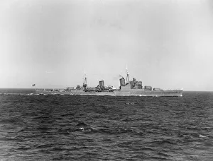 Images Dated 25th September 2009: HMS Newcastle, Weymouth, 1939