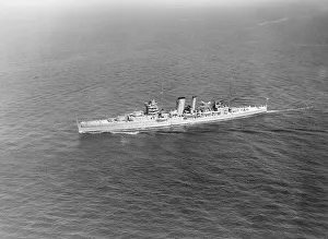 Images Dated 25th September 2009: HMS York, May 1933
