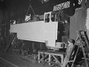 Images Dated 15th May 2009: Locomotive building, Eastleigh 16 December 1931