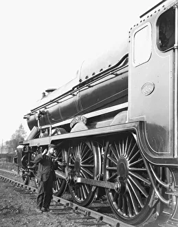 Railways Gallery: Lubricating the motion of Lord Nelson