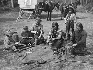 Old England Gallery: Romany children making clothes pegs