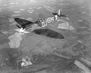 Images Dated 26th November 2010: Spitfire VB of 92 Sqn