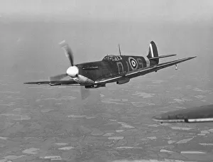 Trending: Supermarine Spitfire Vb