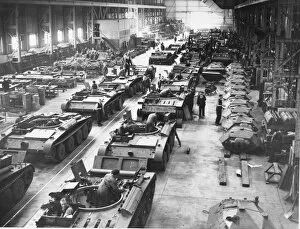 Images Dated 26th September 2008: Tank production, World War Two
