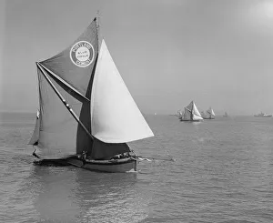 Ships Gallery: The Thames Barge Genesta